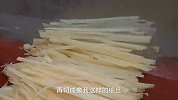 莲藕别总是拿来炖汤了，这样做清脆爽口，好吃又下饭
