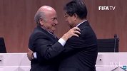 足球-15年-曝布拉特或收回辞呈掌管FIFA 亚非多个足协支持-新闻