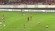 足球-15年-热身赛：第29分钟射门 拜仁任意球直接射门被门将扑出-花絮