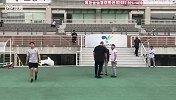 主教练的主教练！苏宁易购热身赛奥帅球员时期教练现身观摩