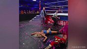 WWE女子疯狂混战！连老头子都不放过