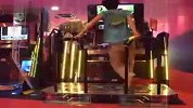 神腿！街机厅再次上演DDR达人秀