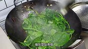 饭店炒的青菜为啥那么好吃？原来是这样炒的，大厨教你诀窍