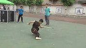 综合-17年-小男孩红拳棍棒耍得有模有样 比孙猴子还机灵-专题