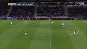 第21分钟卡昂球员宁加射门