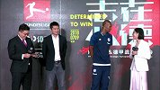 两大巨星同台“竞技” 邵佳一纳尔多另类比拼引阵阵掌声