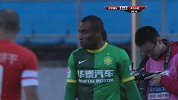 中超-13赛季-联赛-第30轮-北京国安格隆右路突破传中造成门前混乱-花絮