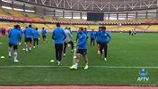 扎哈维萨巴归队合练 富力人员齐整备战卓尔