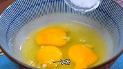 一勺糖两勺面三个鸡蛋，就能做出松松软软的松饼