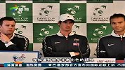 网球-14年-英国队备战戴维斯杯 穆雷颠网球秀脚法-新闻