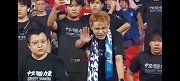 武汉三镇1-1遭河南绝平，赛后三镇球迷在看台上伤心落泪