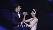 小伙与搭档在舞台上完美表演，没想刚表演完，双双晕倒在舞台！