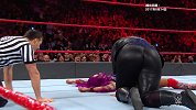 WWE-18年-经典时刻：贾克斯罕见拍地认输！女王班可宣言威力无穷-精华