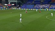第22分钟巴克利城球员阿姆森射门 - 被扑