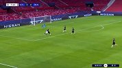 第8分钟塞维利亚球员穆尼尔射门 - 打偏