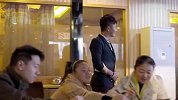 爸爸快长大：餐厅生意红火 男子的赛车迷也来关照