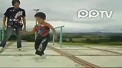 实拍超萌小正太华丽街舞