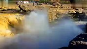 旅游-汹涌澎湃的黄河瀑布02