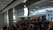 瑞典首家Apple Store开业盛况