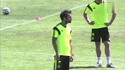 世界杯-14年-西班牙众将整装待发 严谨备战轻松出征-新闻