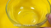 韭菜鸡蛋新吃法，鲜香滑嫩，可好吃可下饭了