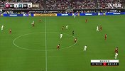 没默契啊！阿扎尔前场推进横传 皇马边路无人接应