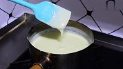 天热别再买雪糕了，在家轻松搞定，细腻光滑无冰碴，小朋友都会做
