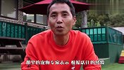 老奶奶身患绝症，忍痛将狗狗丢在公共厕所，看完泪目了