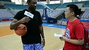 篮球-13年-虎扑篮球明星赛：虎扑记者专访阿里纳斯：如果可能我还会选择回CBA！-新闻