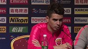 奥斯卡：从欧洲来中国的球员也都很努力 每天都在一步步提高