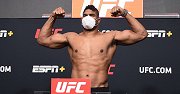 UFC格斗之夜176称重集锦：18位选手全部过磅