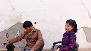 短剧：丈夫抛弃癌症妻子，多年后街边偶遇妻子，吓得两腿发软