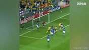 伊布欧洲杯经典进球 扛着布冯蝎子摆尾戏耍意大利