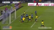 世界杯-18年-预选赛-乌拉圭主场2:1胜厄瓜多尔 苏神遭特殊照顾无进球-新闻