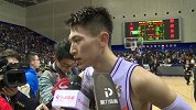 CBA-1617赛季-刘晓宇：右脚又疼又麻  为了球队坚持比赛-新闻