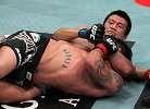 UFC历史上的今天：韩国僵尸上演八角笼内首个龙卷风绞