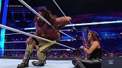 摔跤狂热经典时刻：罗林斯“弑君”战 HHH失手爆桌大公主