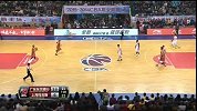CBA-1314赛季-季后赛-1/4决赛-第3场：上海高低位配合 张兆旭暴扣得分-花絮