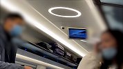 女子高铁霸座“机关枪式”辱骂男乘客：叽叽歪歪，去死吧你