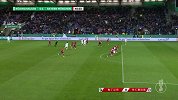 勒丁豪森默契配合戏耍拜仁 恩格尔曼点球点附近射门打飞