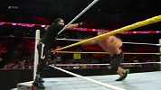 WWE-15年-RAW第1164期：主战赛 一夫当关万夫莫开摩羯大帝血洗罗林斯-花絮