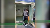 3外籍人员在青岛检测插队手写道歉信 官方：已批评
