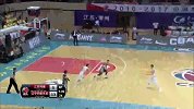 CBA-1617赛季-常规赛-第1轮-韩德君低位单打翻身跳投打进-花絮