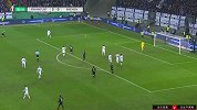 第83分钟云达不莱梅球员拉希察射门 - 打偏
