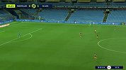 第65分钟蒙彼利埃球员希尔顿射门 - 打偏