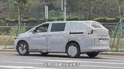 车尾造型俊俏，小鹏全新MPV路试谍照曝光