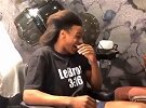 这发量老詹要羡慕哭了！布朗尼家中拆开脏辫满头秀发