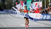 杨定宏2：15：22再夺厦马冠军 距12万全额奖金仅差1分钟