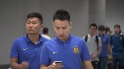 中超-17赛季-苏宁众将抵达现场信心十足 R马周云眼神坚毅捍卫球队主场-花絮