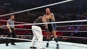 WWE-14年-RAW第1112期：大秀哥不惧怀特家族乱入锁喉秒杀 怒视布雷怀亚特-花絮